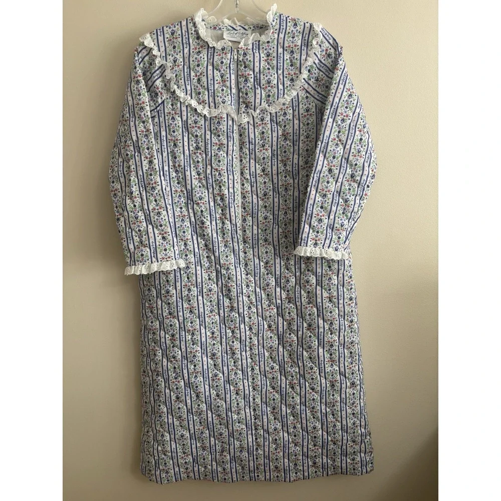 Lanz Girls' Nightgown Ruffle Granny House Coat Robe Zip Long Sleeve Size 10